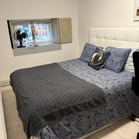 Residencia Ceu Azul بيت ضيافة *