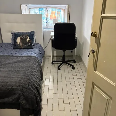 Residencia Ceu Azul بيت ضيافة *